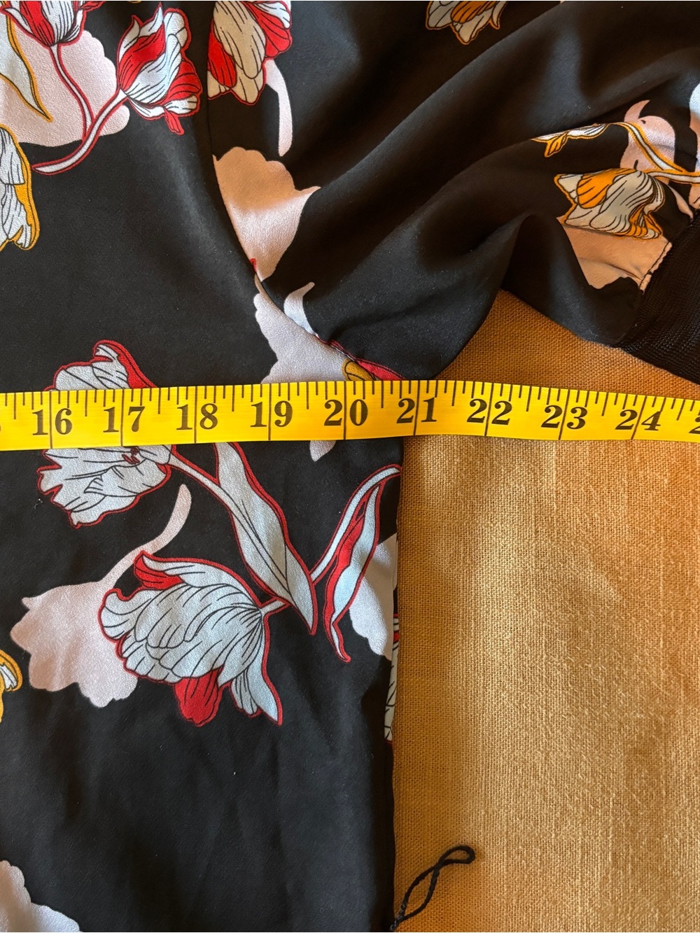 Who What Wear Floral Midi Dress Size M Cottagecore Teacher Chic Dark Floral - Picture 5 of 6
